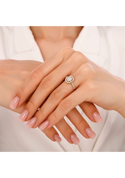 Altın Baget Taşlı Tasarım Yüzük - 14K