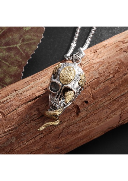 Kafatası Efsanevi Yılanlı Kişisel Karanlık Kolye (Yurt Dışından) fiyatları