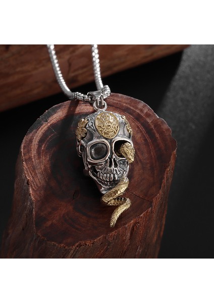 Kafatası Efsanevi Yılanlı Kişisel Karanlık Kolye (Yurt Dışından) modelleri