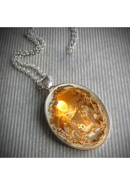 Noel ve Paskalya Için Zarif Cam Kolye (Yurt Dışından)