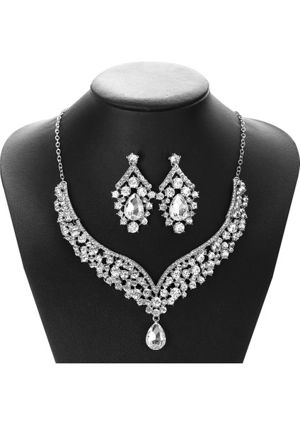 Modeli A Tılı Kristal Kolye Küpe (Yurt Dışından) modelleri