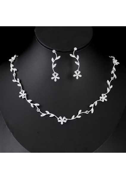 Kış Modası Hafif Lüks Elmaslı Yaprak Çiçekli Kolye, Küpe ve Bileklik Üçlü Set (Yurt Dışından)