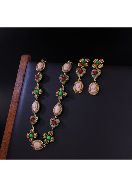 El Çiçekli Eski Stil Kolye, Kendine Ait Retro Takı Seti (Yurt Dışından) modelleri