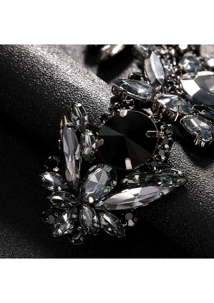 A Tılı Takı Seti, Moda Geometrik Yapay Elmas Kolye ve Küpe Seti (Yurt Dışından) modelleri