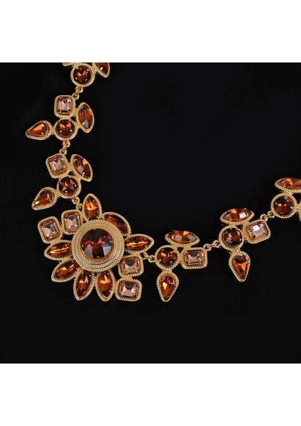 Altın Renkli El Yapımı Cam Kolye, Sade, Eski Moda, Saray Tarzı Geometrik Kırmızı El Yapımı Cam Kolye (Yurt Dışından) fırsatları