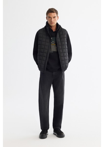 Erkek Siyah Dik Yaka Kare Kapitone Termometreli Şişme Comfort Fit Yelek A42Y6502 indirimleri