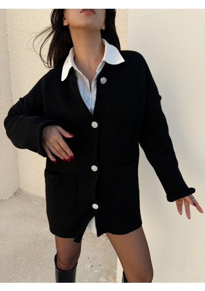 Kadın Siyah Oversize Taşlı Düğmeli Cepli Uzun Hırka 38 fırsatları