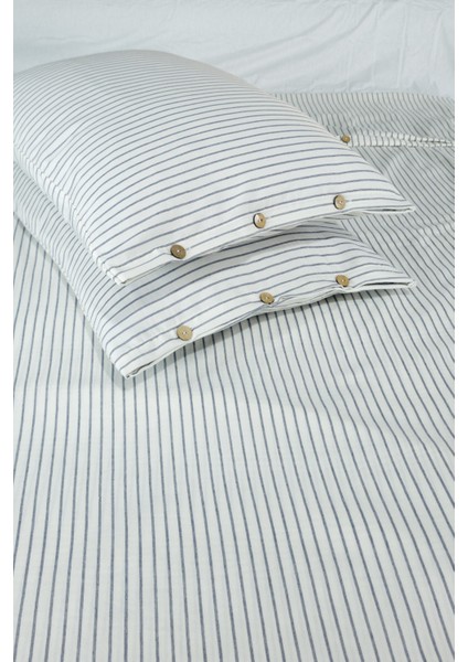 Çift Kişilik Nevresim Seti Düğme Detaylı | Çeyizlik | Hediyelik | Çizgi Desen | Armürlü Dokuma fırsatları