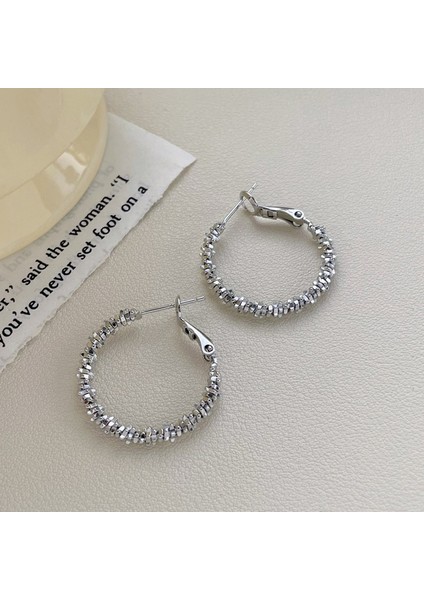 Kesilmiş Gümüş Kadın Için Sade, Kolay Kombin Edilebilir Geometrik Yuvarlak Küpe, Zarif ve Li Kulak Aksesuarı (Yurt Dışından)