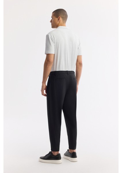 Erkek Siyah Klasik Bel Kırışmaz Teknik Kumaş Baggy Fit Pantolon A51Y3021