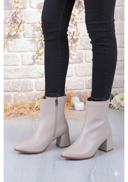 1193 Uraz Rahat 6 cm Kalın Topuk Yüksekliği Sivri Burun Kadın Bot fiyatları