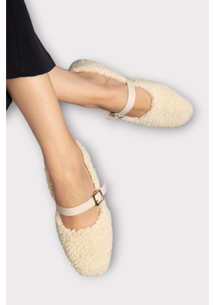 Yumuşak Peluş Ses Yapmaz Hafif Taban Kemerli Kadın Ev Babeti Panduf Krem fiyatları