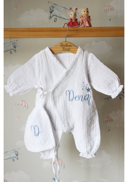 Mavi Isme Özel 6'lı Müslin Yenidoğan Set %100 Pamuk Tulum Battaniye Şapka Puset Örtü Eldvn Yastık