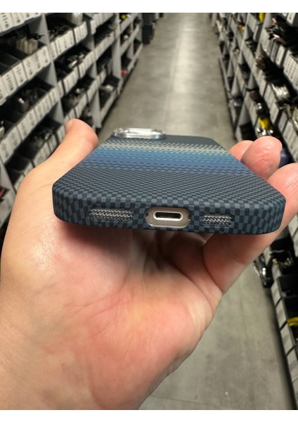 iPhone 13-14-15 Kılıf Kevlar Magsafe Şarj Destekli Kamera Korumalı Karbon Fiber Hassas Tuşlu modelleri