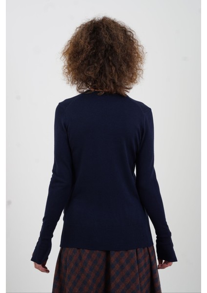 Lacivert O Yaka Kolu Droplu Kazak fırsatları