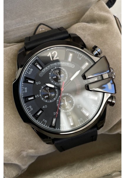 Özel Kutusunda Farkınızı Ortaya Koyacak Karizmatik Erkek Kol Saati Siyah Eşe Sevgiliye Hediye indirimleri