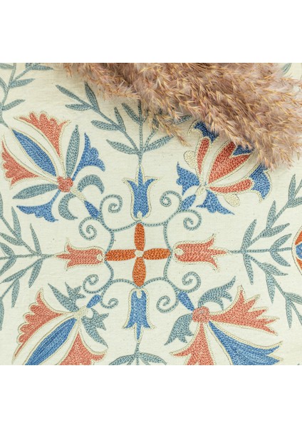 Mariva Çiçekli El Yapımı Kırlent 50X50 cm modelleri