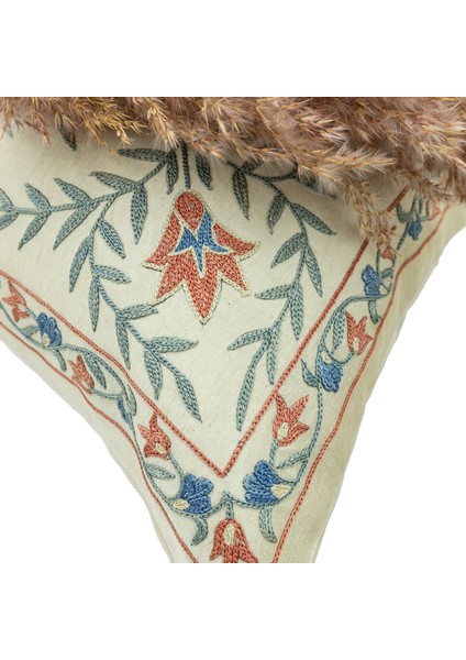 Mariva Çiçekli El Yapımı Kırlent 50X50 cm fırsatları