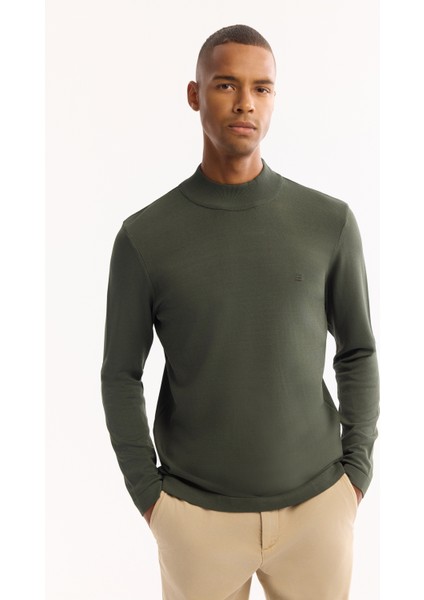 Erkek Haki Yarım Balıkçi Yaka Basic Düz Rayon Kazak B005151