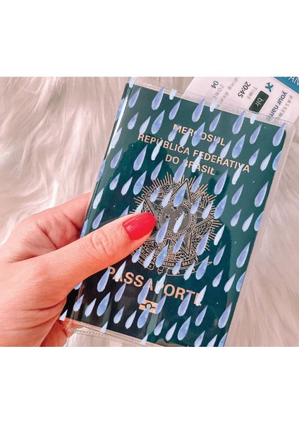 Tüm Ülke Pasaportları ile Uyumlu Şeffaf Pvc Baskılı Cepli Pasaport Kılıfı Kabı - Yağmur