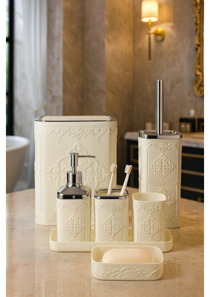 7 Parça Desenli Kare Click Kapaklı Beyaz Silver Banyo Seti, Hacim: 8 Litre