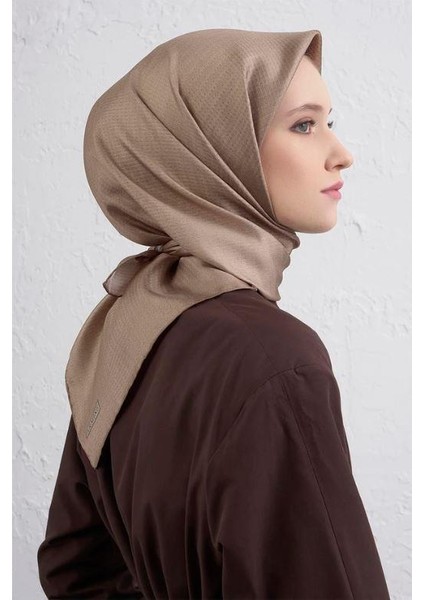 2025 Desenli Saf Ipek Twill Eşarp 9415-02 modelleri