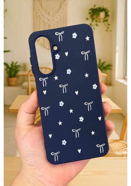 Samsung Galaxy A26 Uyumlu Mini Fiyonk Desenli Silikon Darbe Emici Klasik Korumalı Rubber Kılıf