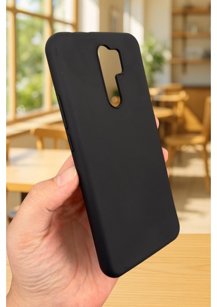 Xiaomi Redmi 9 Uyumlu Silikon Darbe Emici Klasik Korumalı Rubber Kılıf modelleri