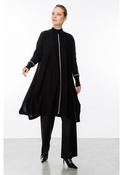 Önü Simli Şerit Detaylı Triko Elbise-Siyah