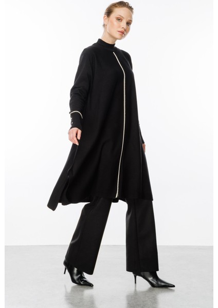 Önü Simli Şerit Detaylı Triko Elbise-Siyah