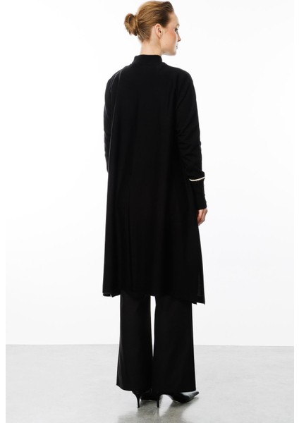 Önü Simli Şerit Detaylı Triko Elbise-Siyah