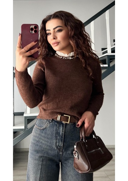 Kahve Yakası Taşlı Güpürlü Kazak fırsatları