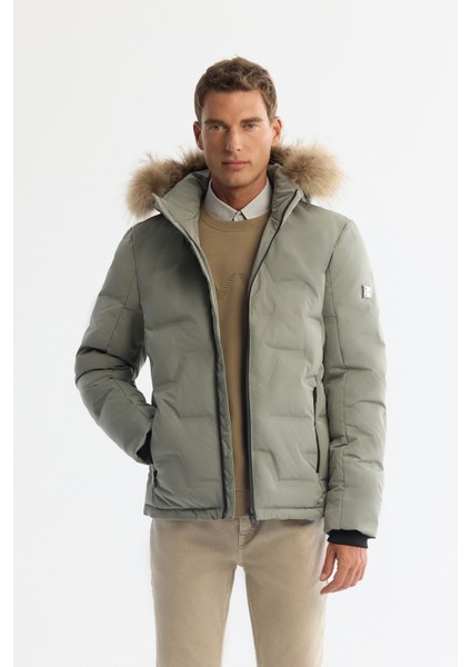 Erkek Nil Yeşili Kapüşonlu Su İtici Rüzgar Geçirmez Kaz Tüyü Şişme Comfort Fit Mont A42Y6010