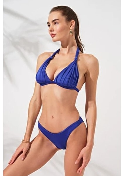 Dudi Kaplı Üçgen Bikini Sax Renkli Düğüm Detaylı Kadın Takım fırsatları