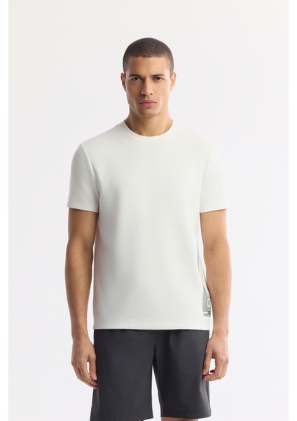 Erkek Beyaz Bisiklet Yaka Baskılı Bi-Stretch İnterlok Regular Fit T-Shirt A51Y1136