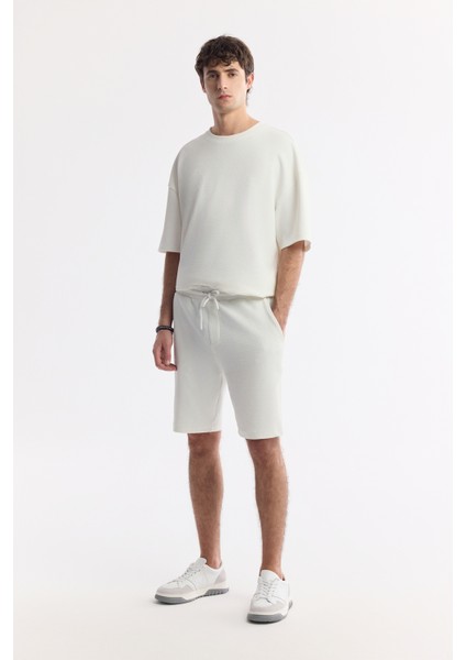 Erkek Beyaz Beli Lastikli Bağcıklı Örme Regular Fit Şort A51Y3613