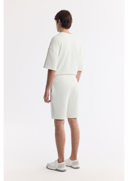 Erkek Beyaz Beli Lastikli Bağcıklı Örme Regular Fit Şort A51Y3613