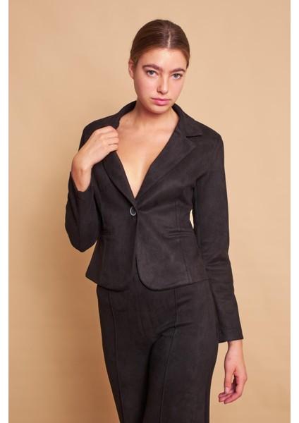 Hafif Likralı Süet Kumaş Flato Cepli Uzun Kol Kısa Blazer Ceket-Siyah fiyatları