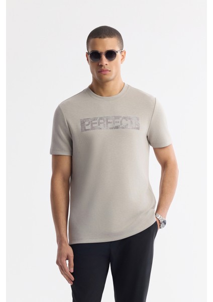 Erkek Gri Bisiklet Yaka Baskılı Bi-Stretch İnterlok Regular Fit T-Shirt A51Y1044