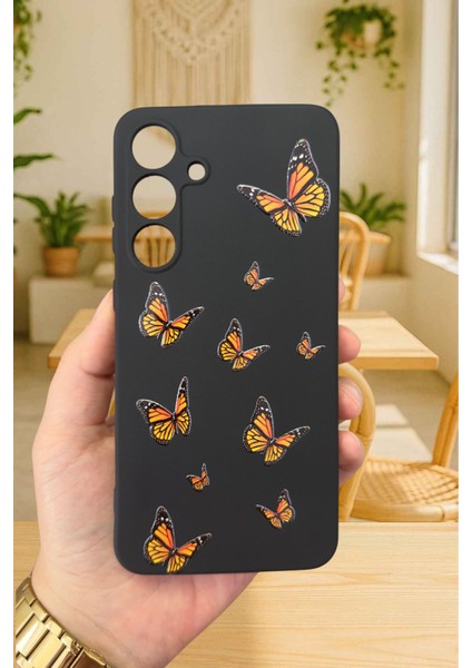 Samsung Galaxy S25 Plus- Turuncu Kelebek Desenli Silikon Darbe Emici Klasik Korumalı Rubber Kılıf fiyatları