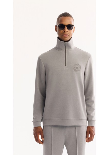 Erkek Gri Dik Yaka Fermuarlı Soft Touch Baskılı Regular Fit Sweatshirt A52Y1273