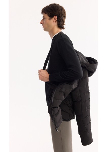 Erkek Siyah Kapüşonlu Su İtici Rüzgar Geçirmez -5°C Dayanıklı Şişme Regular Fit Mont A52Y6075