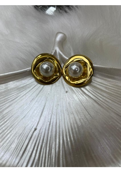 Burgu Incili Kadın Çelik Küpe fiyatları