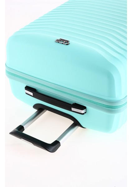 Seyahatleriniz Için Mükemmel Partner: Ultra Dayanıklı 3'lü Set Valiz & Bavul Mavi