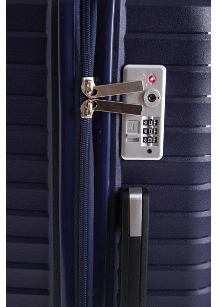 Seyahatleriniz Için Mükemmel Partner: Ultra Dayanıklı 3'lü Set Valiz & Bavul Lacivert