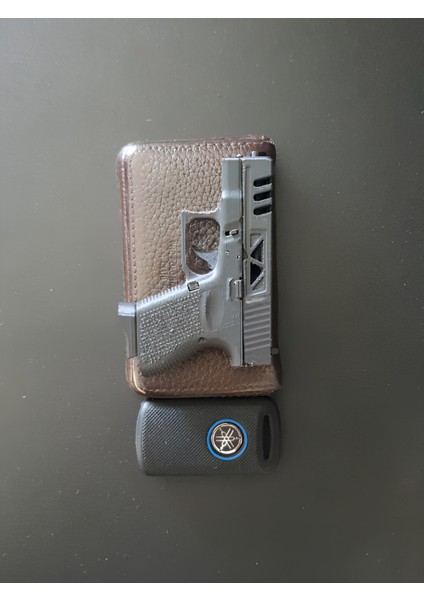 GLOCK43 Modeli 1/3 Ölçekli Işlevsel ve Modifiye Edilebilir Masa Süsü, Fidget Oyuncak ve Anahtarlık