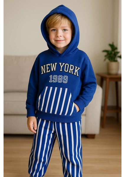 Nakış Detaylı Iki Iplik Kapüşonlu Eşofman Takımı