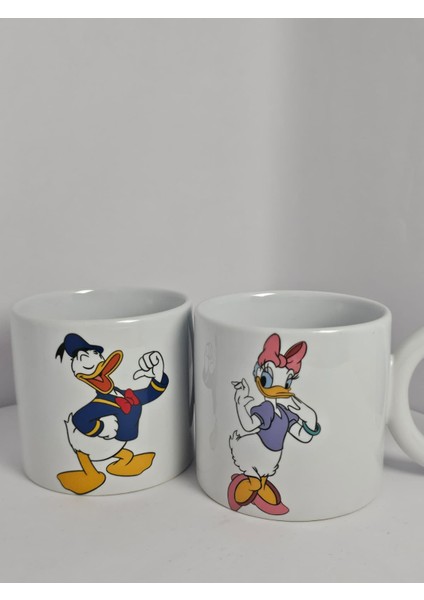 Daire Kulplu Çizgi Film Tasarımlı Çift Kupa Bardağı