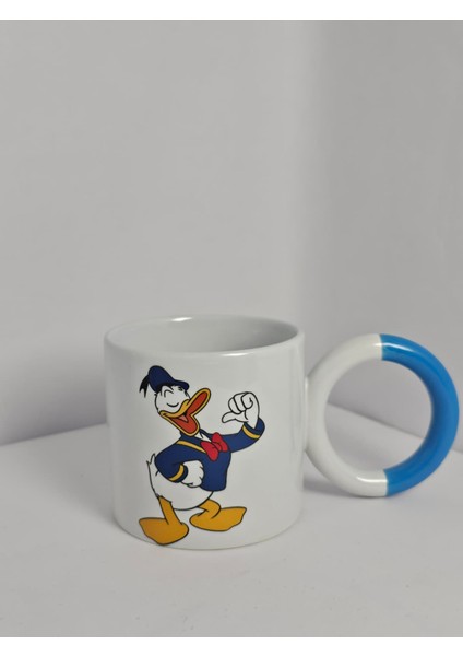 Daire Kulplu Çizgi Film Tasarımlı Çift Kupa Bardağı modelleri