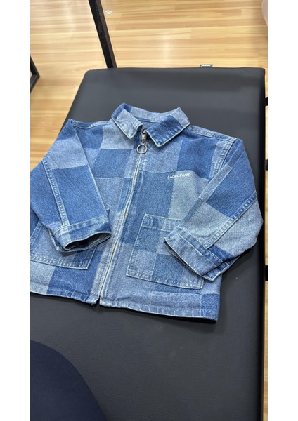 Unisex Çocuk Pamuklu Mavi Kare Desenli Fermuarlı Denim Ceket – Şık Günlük Tarz modelleri